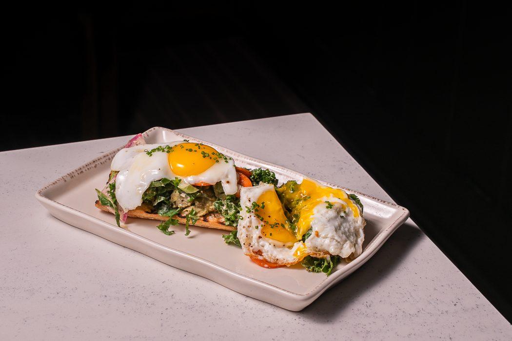 Eggs benedict